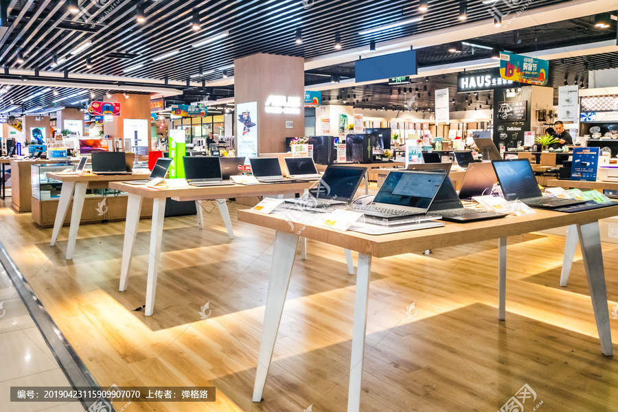 电子产品专卖店的未来 精准服务与线下体验的双重变革